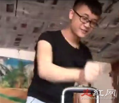 ���μ�Ϊɶ��ͣ�� �������˵ĺ����Լ������ݵ�һ��