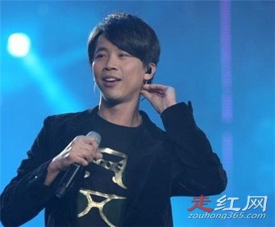 ���泪����������˭ ���۾��������Ǽ�������