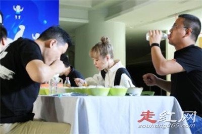 ��θ��mini��������ֱ�� ����֮ǰ��ʲô