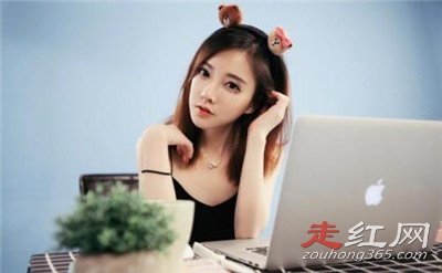 冯提莫王思聪酒店门事件怎么回事 王思聪250万消费冯提莫的视频真假