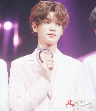 �����Ů���ѽ�ʲô ˭��������������