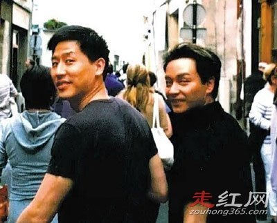 �Ź�����˫������ �ƺ׵��������Լ�������ֿ��