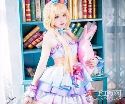 过期米线线sama秒删的福利照怎么回事 动作挑逗而遭到封禁