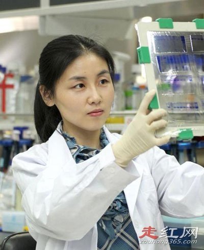 ʩһ���ļ��������˭ ������ʩһ���Ĺ�ϵ�������