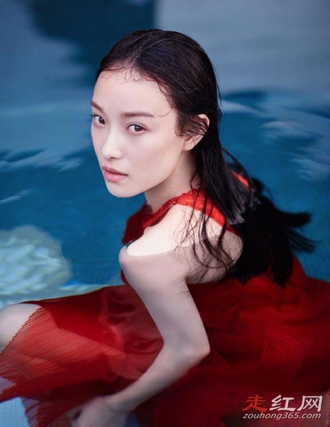 ���ݸ������Ͻ��� �ճ���˽����Ƭ