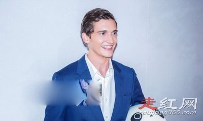 ����ά���׿Ʒ�����Ӹ���������Ƭ ����������Ž�ʲô