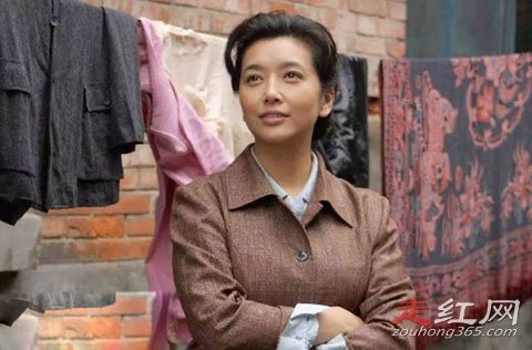 �������������ӽ������ �ͽ�ɺ˽���µĹ�ϵ