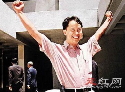 �����������Ͻ��� 2001���ʱ���Ȼ������