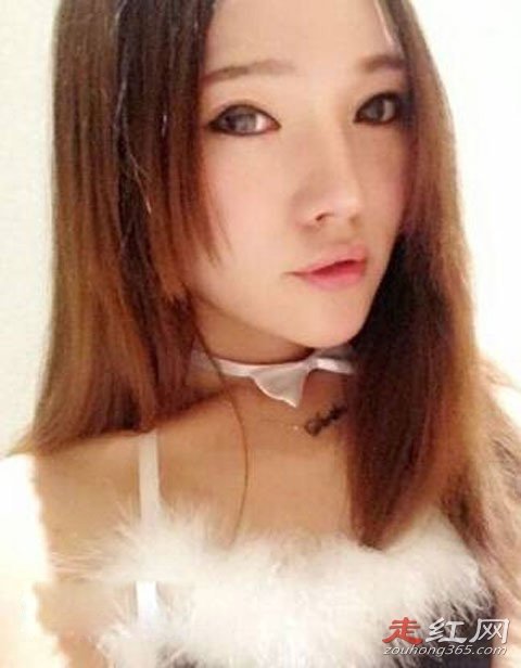 ���ﾲ�����Ƶ���ΧŮ ���ճ������Ǳ�����