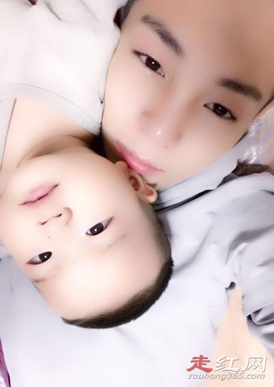 �ߵϺʹ����Ĺ��µ��귢����ʲô �м�������