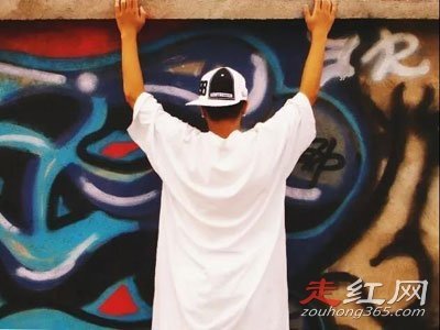 ����԰ɱ�������Գ������˵Ĺ�ϵ��� �Գ�����������