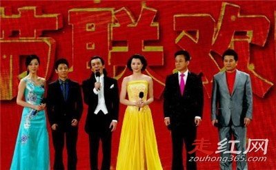 2012�괺���޾��¼�������� ���Ǿ�ͷ��ĳ�ִ�λЧ��