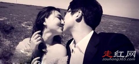 ��ͷ���̵̳���ʵ���� �ư�Ů�ϰ屻���ֳ�ͼƬ