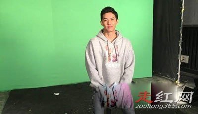 �ܾ�γ�ĸ������� �����Ǽ��ô�ģ������