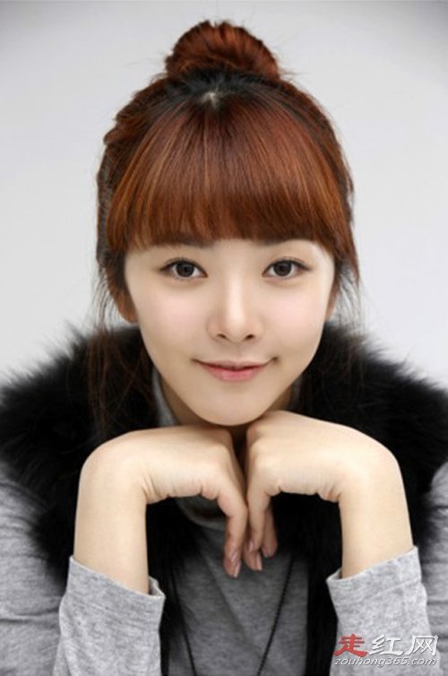 小苹果女主裴涩琪19禁电影有哪些居然还演过三级片