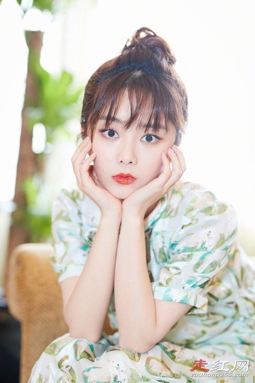 谭松韵真实身高个人资料 和刘昊然之间发生了什么