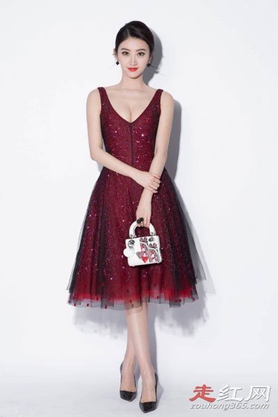 �������;��𳤵ĺ��� �����Ǹ�Ů��ϵ��