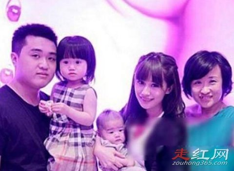 �ط�ǰŮ������Щ ��������λ����̸��