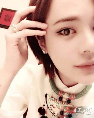 ʱʫ��������������˭ ������������������