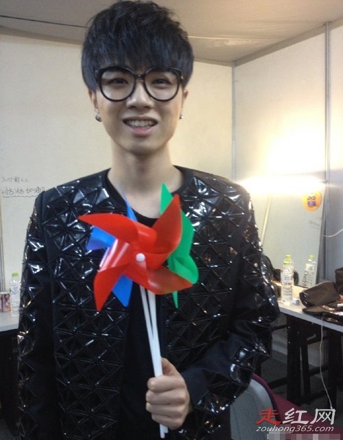 ����������������� һ���Ǵ��ϲ���Ļ���