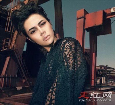 ʱʫ������Ů������ ������ģ�и�������