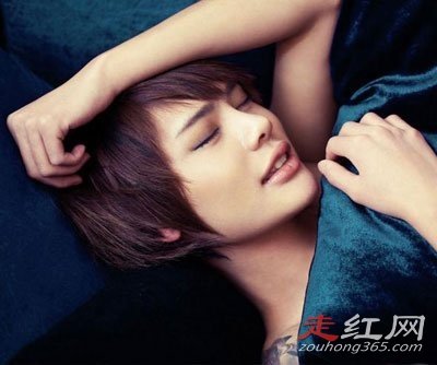 ʱʫ������Ů������ ������ģ�и�������