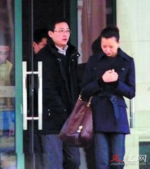 �ܴ��׶��������� ���˺��ӷ���Ϊ������