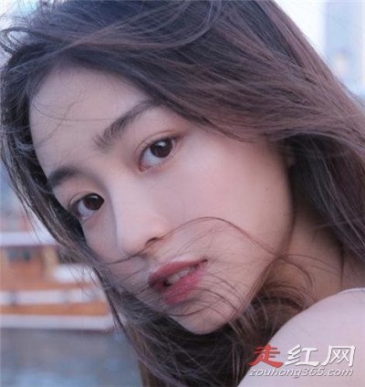 �ܶ�����Ƭ����ĵĲ����� ��ױһʱˬ��жױʱ����᳡