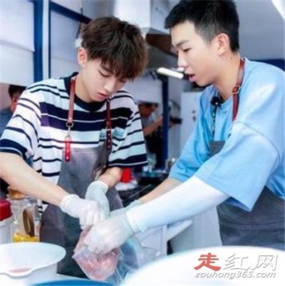 �׾ٸ���俹�ϵΪʲô�� ������ʲô��ô��ʶ��