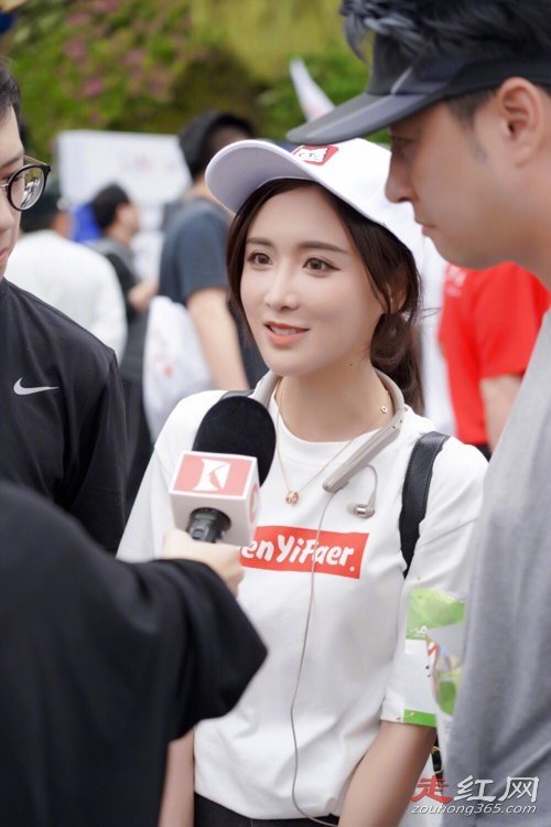 ��һ����ͯ���������ڼ� �����˾�粨��ô����