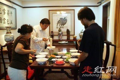 ���������Ө��ô���� ¼����Ƶ�Ի�������������