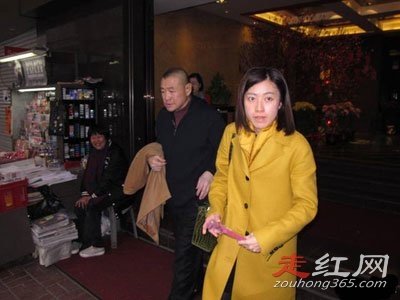 刘銮雄肾怎么出现问题 花三亿换肾是谁捐的