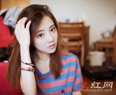 冯提莫干爹门事件怎么回事 陪大叔级的人物过夜