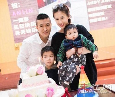 ���Ӻͻ�ʥ����ô���� �м���������