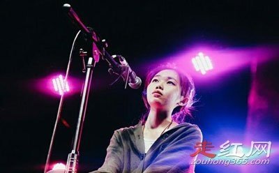 ������������˭ �ܶ�����еĸ�ʱȽ���