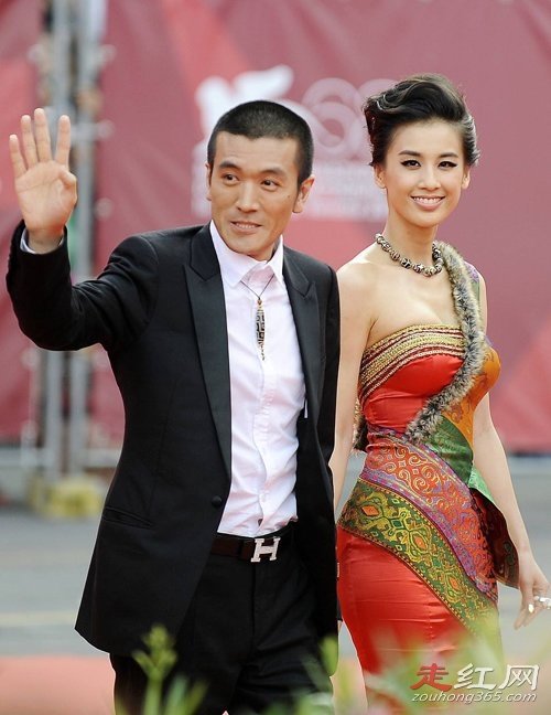 黄圣依老公杨子资料有多少钱杨子个人资料简介及家世