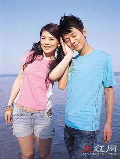 �����������¼���ô���� ��л�Ⱥ�����˭�Ĺ�ϵ��