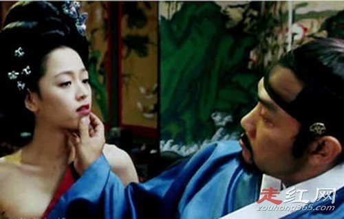 ����ˮι������ι�� �ǳ�����������Ů����