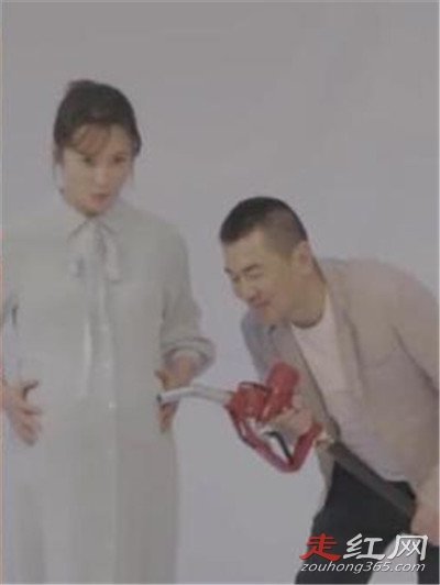 �����ڶ�̥��˳���� Ҳ���ǵ�һ����������