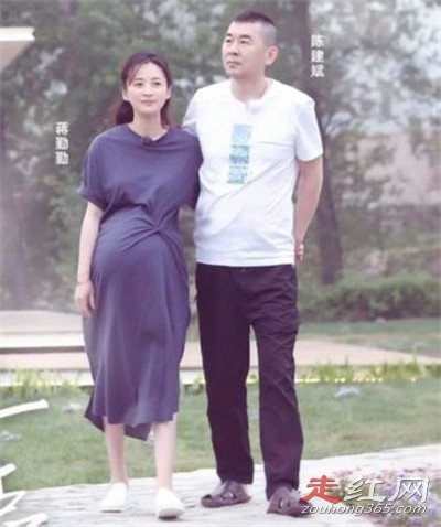 �����ڶ�̥��˳���� Ҳ���ǵ�һ����������