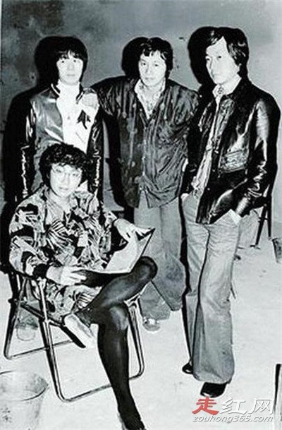 许氏四杰还剩几个 谁死了还有几位在世