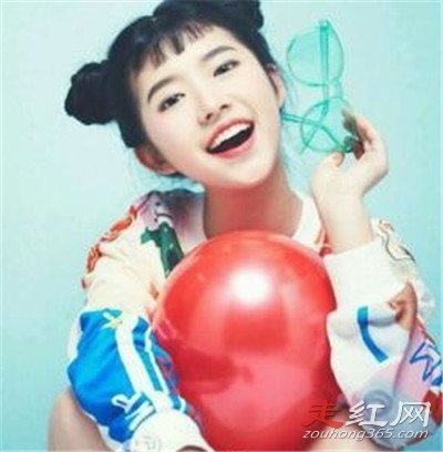 �������ݹ���Щ���Ӿ� ��ĸ��˭ʲô����