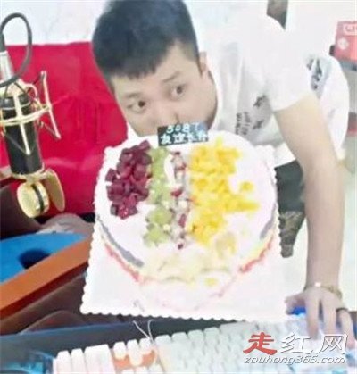 ��С����ʲô������ �����¼�����ô����