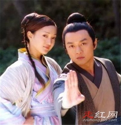 ����������Ů������Ȼ��������Ƭ Ϊʲô��������Ë