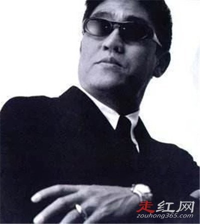 �������ǲ���̨���ϴ� ΪʲôûǮ