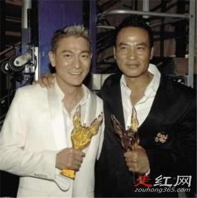 �ڶ����Ա�ɽ�����»�������� û���úڰ��ϴ�����