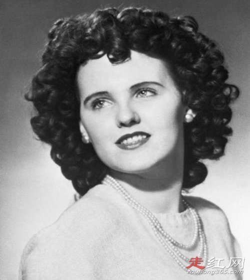 ���ɶ������¼�����ô���� �ͺ�ɫ������������ʲô��ϵ