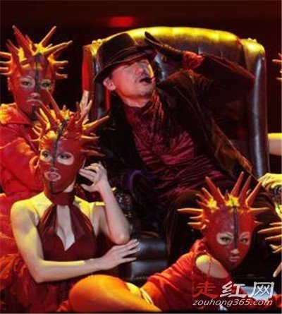 ��ѧ���峪���׶����� ����Ӣ��ô����