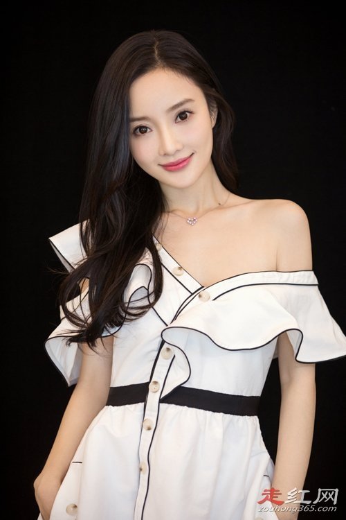 ��С���ͷ���¼���ʲô�� ���˹����˽�ʲô����