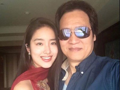 杨采钰陈金飞结婚了 抛弃刘亦菲,爷孙恋的一个潜质